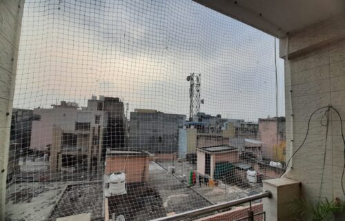 Pigeon net for balcony
